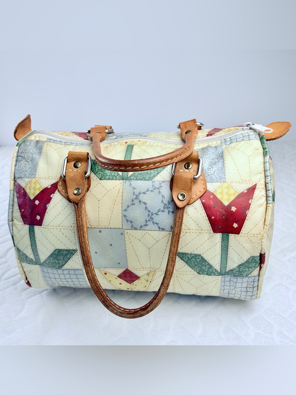 Vintage Quilted Vinyl Patchwork Bag Leather Handles Cottagecore Coastal Granny